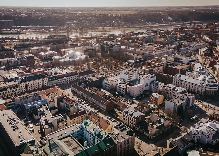 Beautiful In The Heart Of Apartment